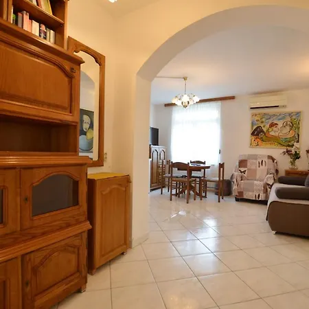 Center Apartmán *